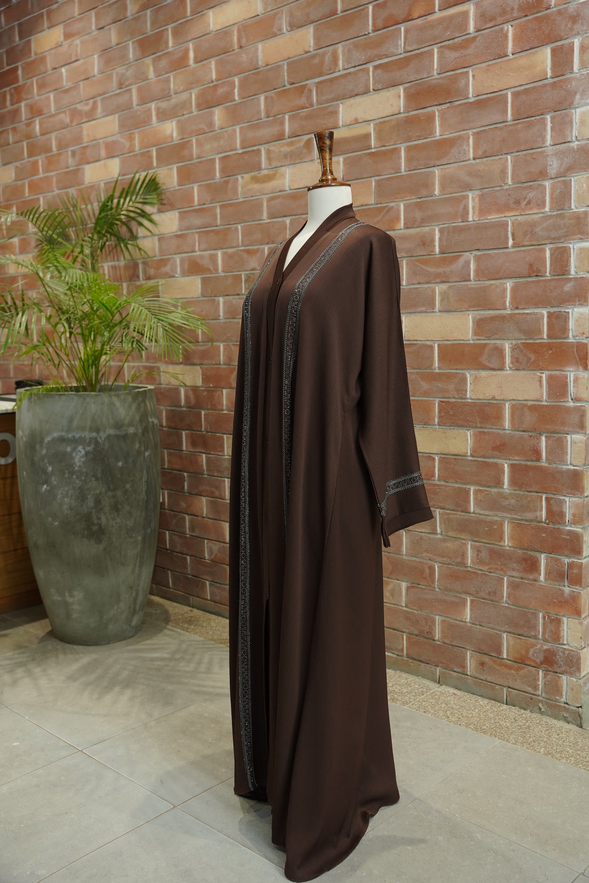 Fancy Zoom abaya